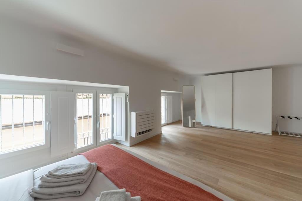 Milano Loft-Hosted By Sweetstay Exteriör bild
