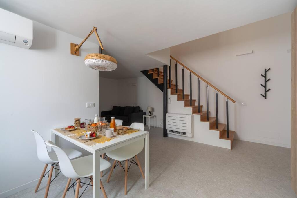 Milano Loft-Hosted By Sweetstay Exteriör bild